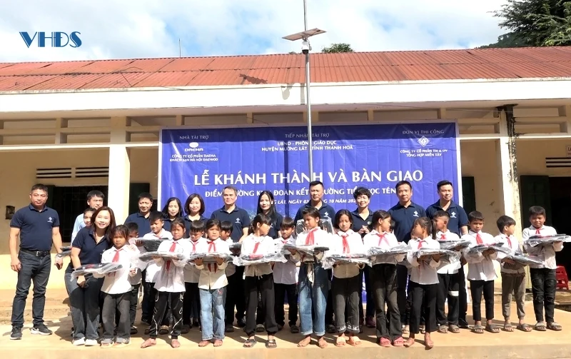 Khánh thành và bàn giao điểm trường Đoàn Kết - Trường Tiểu học Tén Tằn
