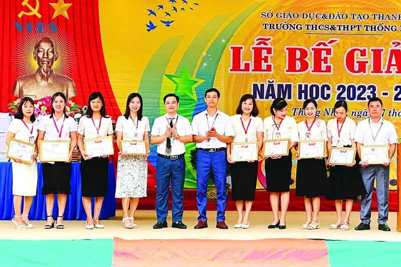 Một tập thể anh hùng