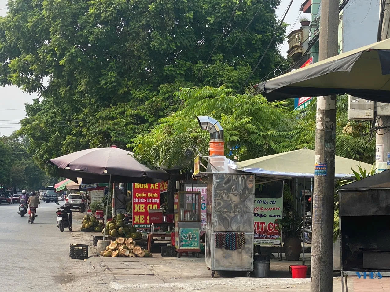 Trả lại không gian chung của vỉa hè 