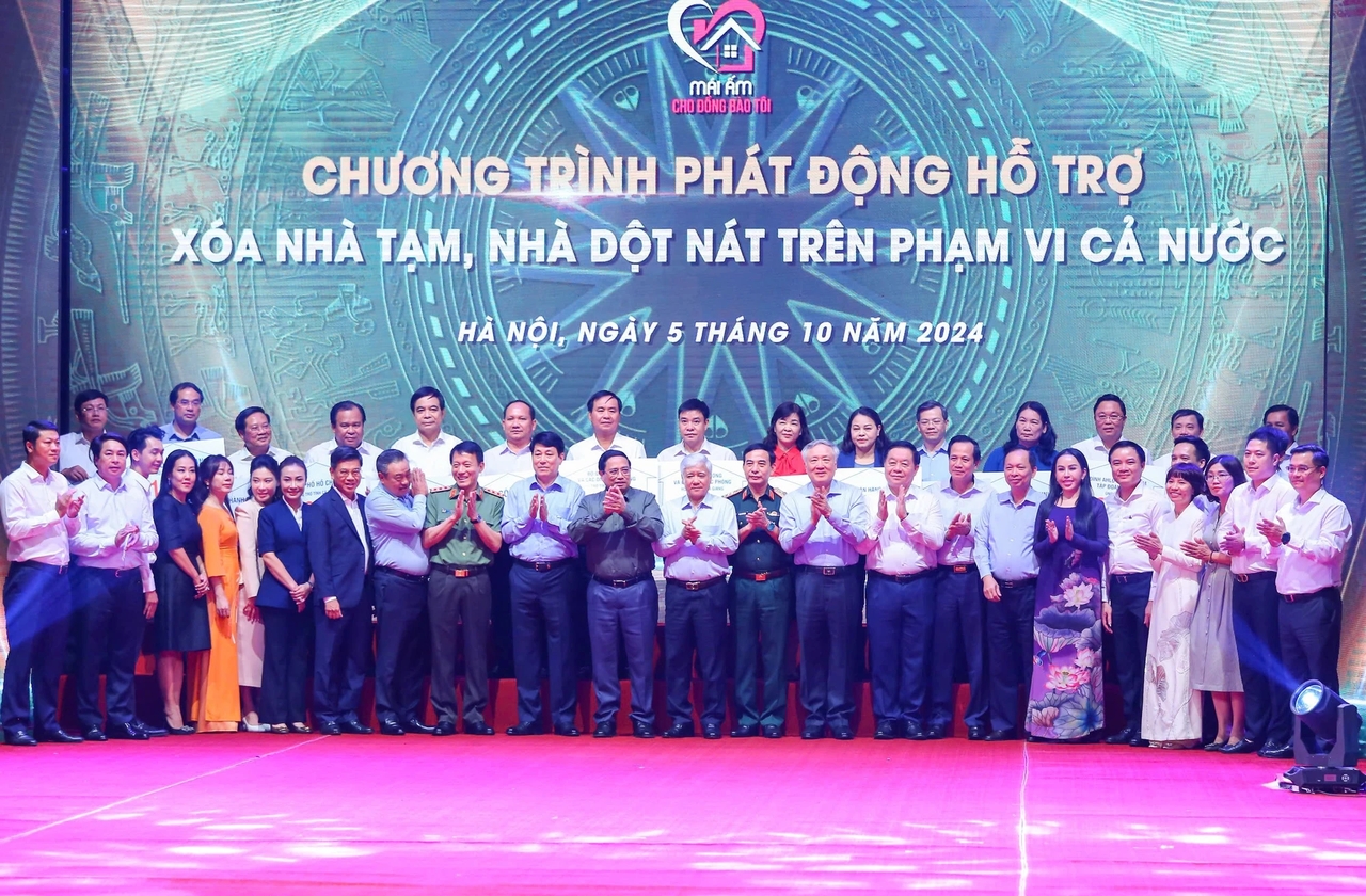 Xoá nhà tạm, nhà dột nát: Chung sức, đồng lòng vì mái ấm cho đồng bào tôi