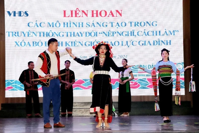 Hội thi “Thủ lĩnh tài năng và Liên hoan các mô hình sáng tạo trong truyền thông
