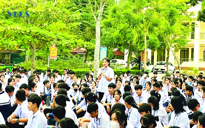 Xây dựng tình bạn đẹp, nói không với bạo lực học đường