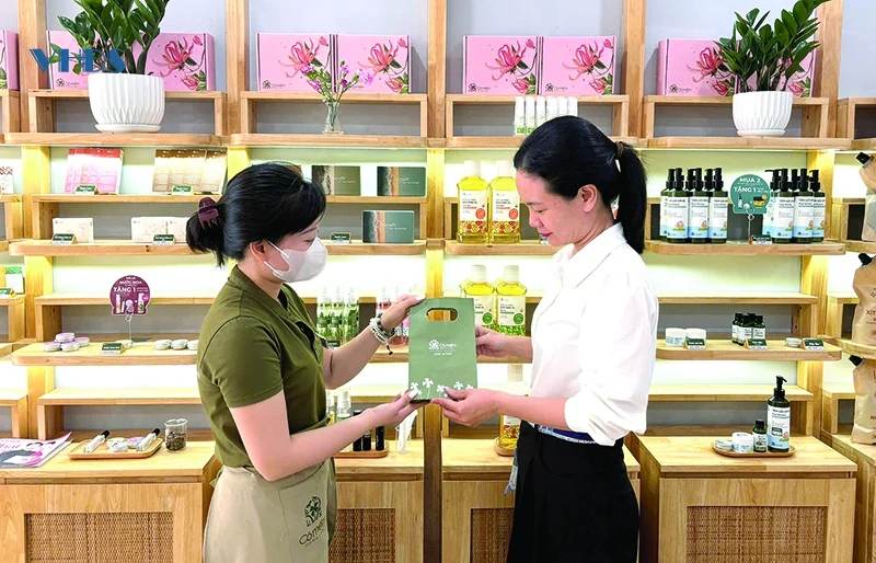 Tiêu dùng xanh trong giới trẻ
