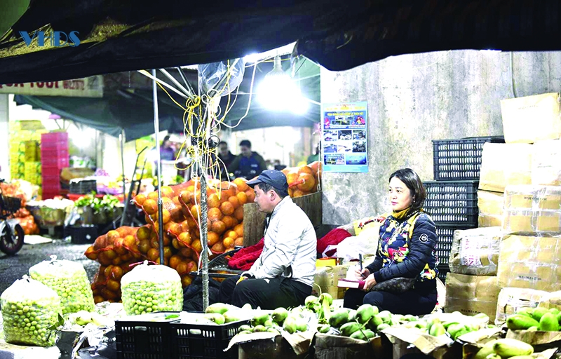 Nhọc nhằn những người buôn bán nhỏ