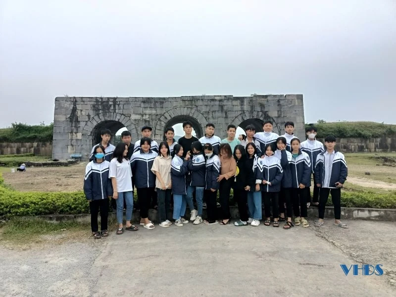 Trên 260.000 lượt khách du lịch đến với thành Nhà Hồ trong năm 2024