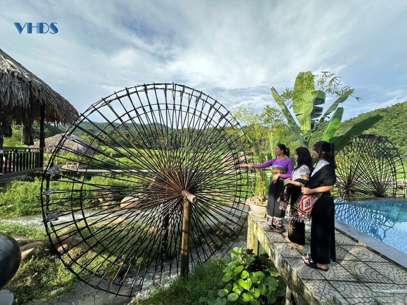 Khám phá vùng đất bản Ngày