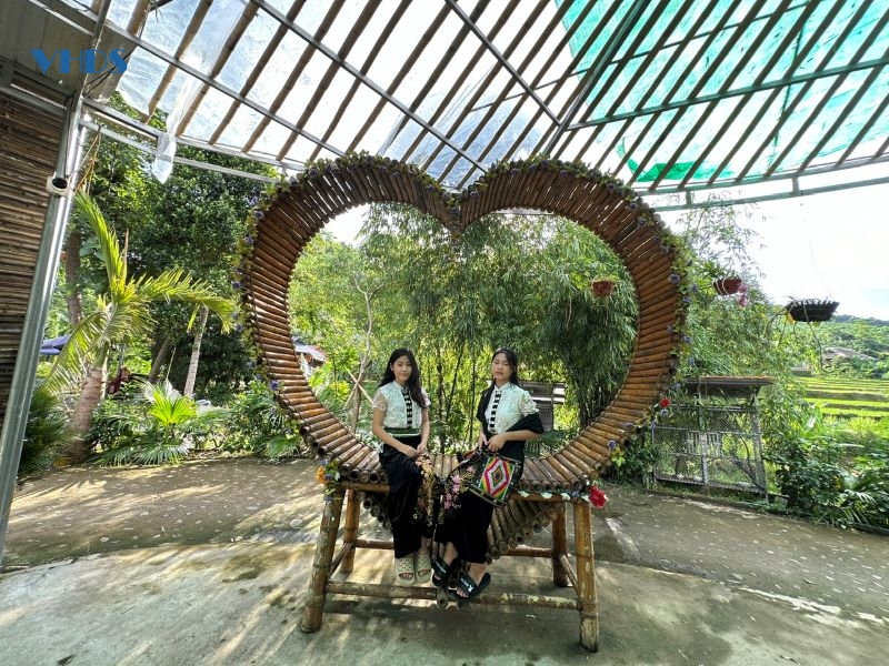 Khám phá vùng đất bản Ngày