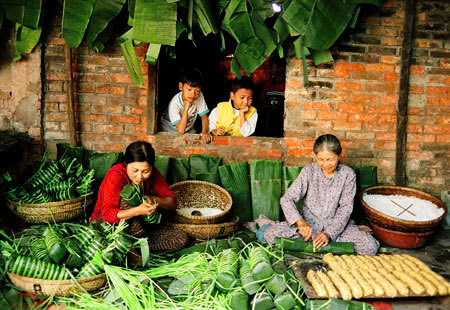 Khi tết vào nhà