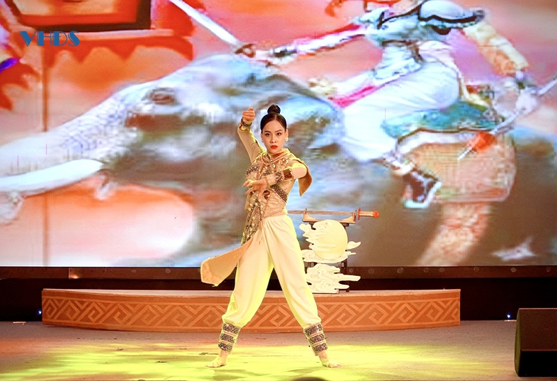 Niềm vui nghệ sĩ trẻ