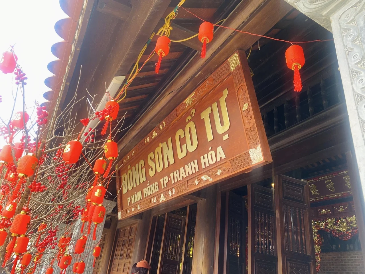 Đông Sơn Cổ Tự – Điểm check-in hoài cổ hấp dẫn du khách những ngày đầu xuân