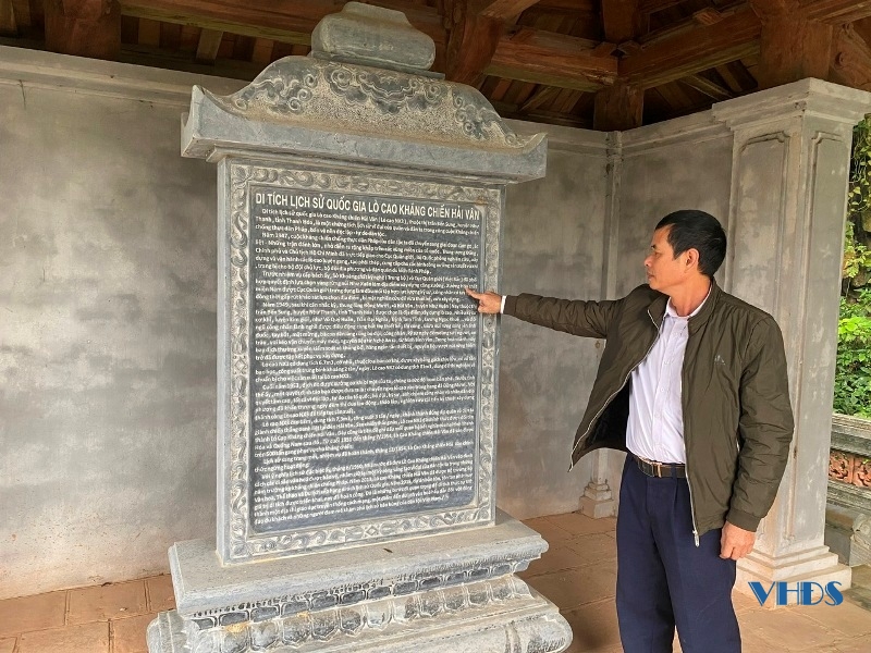 Non nước Đồng Mười