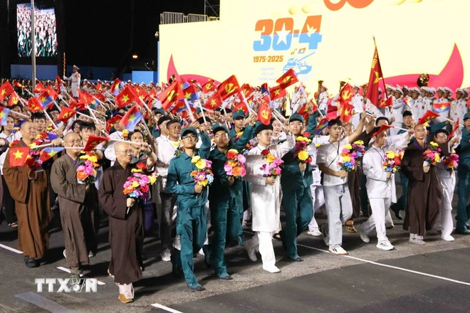 50 năm Thống nhất đất nước: Tự hào được tham gia đội hình diễu hành ngày đại lễ