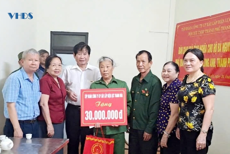 Thanh xuân gửi lại con đường