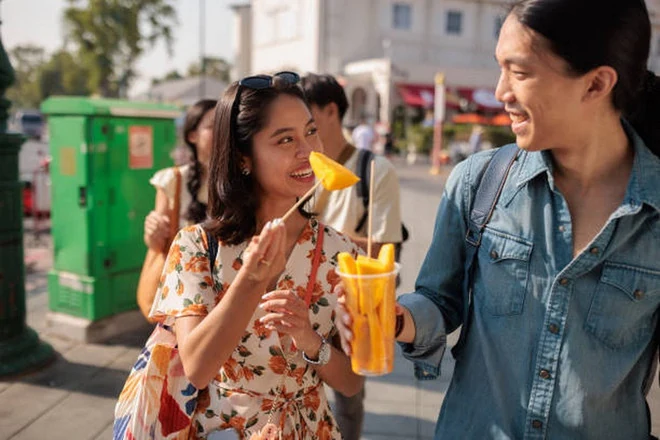7 rủi ro sức khỏe nếu bạn ăn quá nhiều loại trái cây mùa Hè thơm ngon này