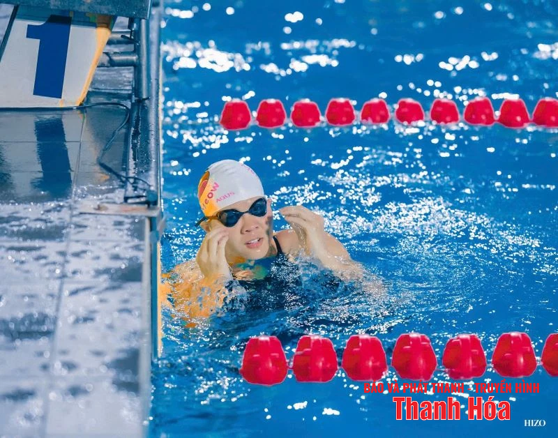 Hoàng Thị Trang - kình ngư trẻ tài năng trên đường đua xanh