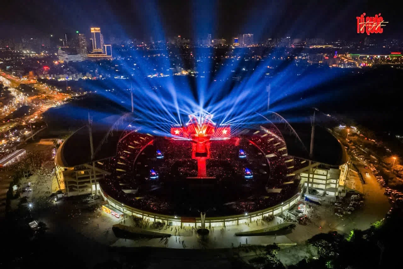 Bùng nổ cảm xúc concert “Tổ quốc trong tim”