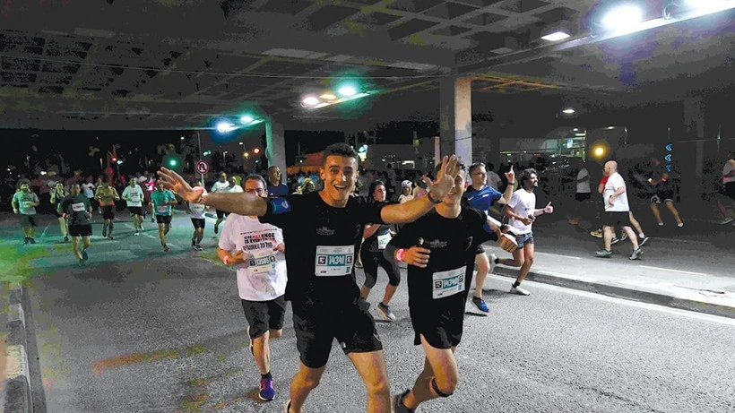 25.000 vận động viên tham gia giải chạy đêm thường niên Tel Aviv Night Run
