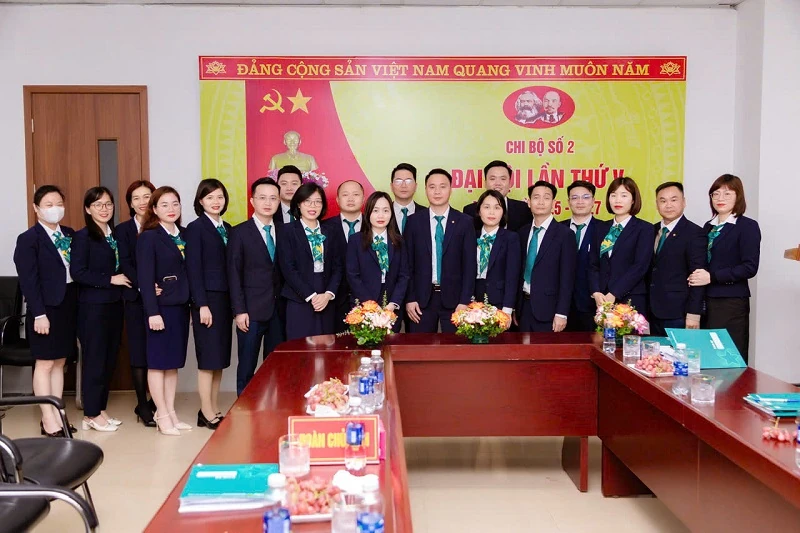 Chi bộ số 2 - BIDV Trung Sơn Thanh Hóa : Đoàn kết - Đổi mới - Vững bước trong hành trình chuyển đổi và phát triển bền vững