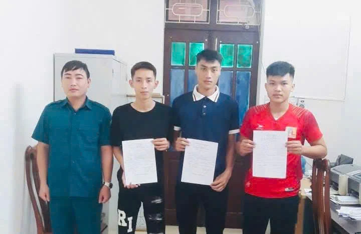 35 thanh niên xã Nông Cống viết đơn tình nguyện nhập ngũ năm 2026