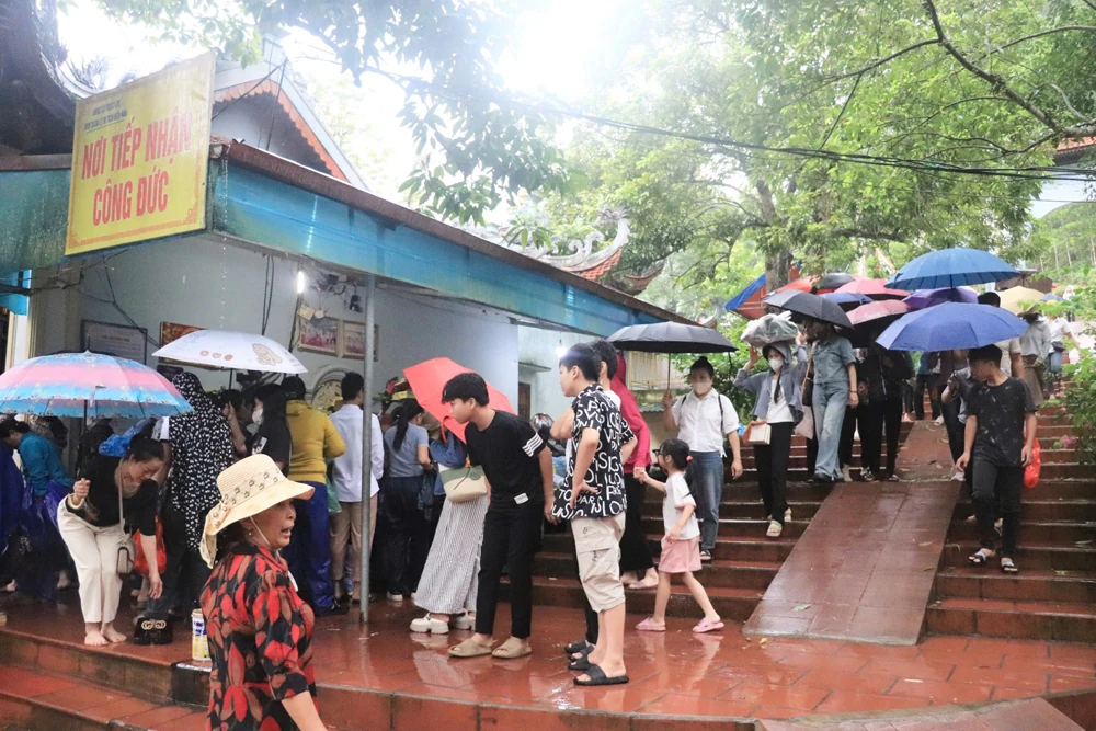 Bảo tồn và phát huy giá trị di tích trên quê hương Triệu Lộc