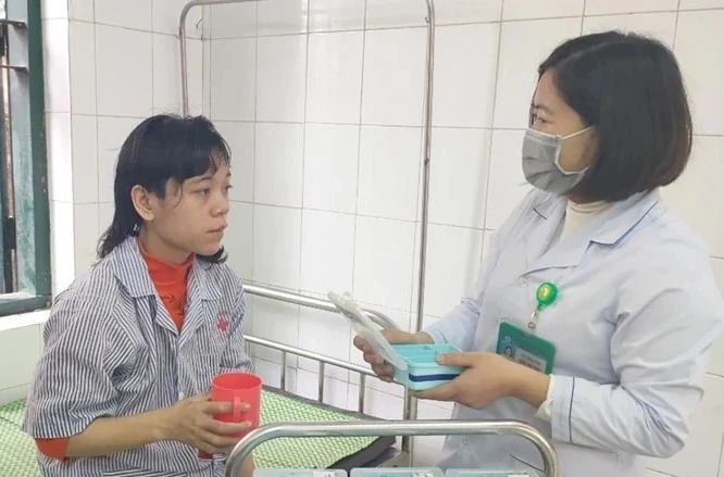 Từ năm 2023 đến nay, thu hút 38 bác sĩ về làm việc tại các đơn vị sự nghiệp y tế công lập