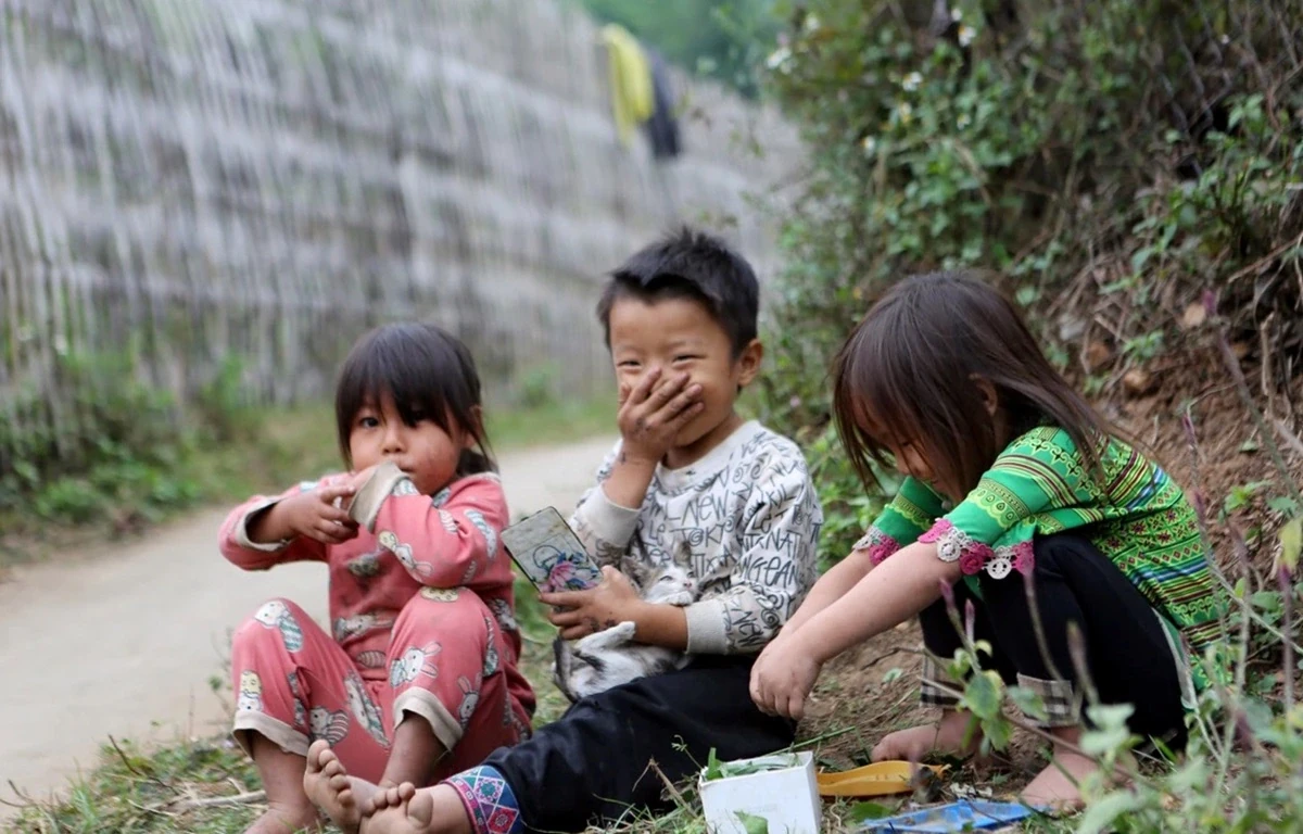 Phê duyệt tiếp nhận khoản viện trợ thực hiện Chương trình vùng Mường Lát - xã Quang Chiểu