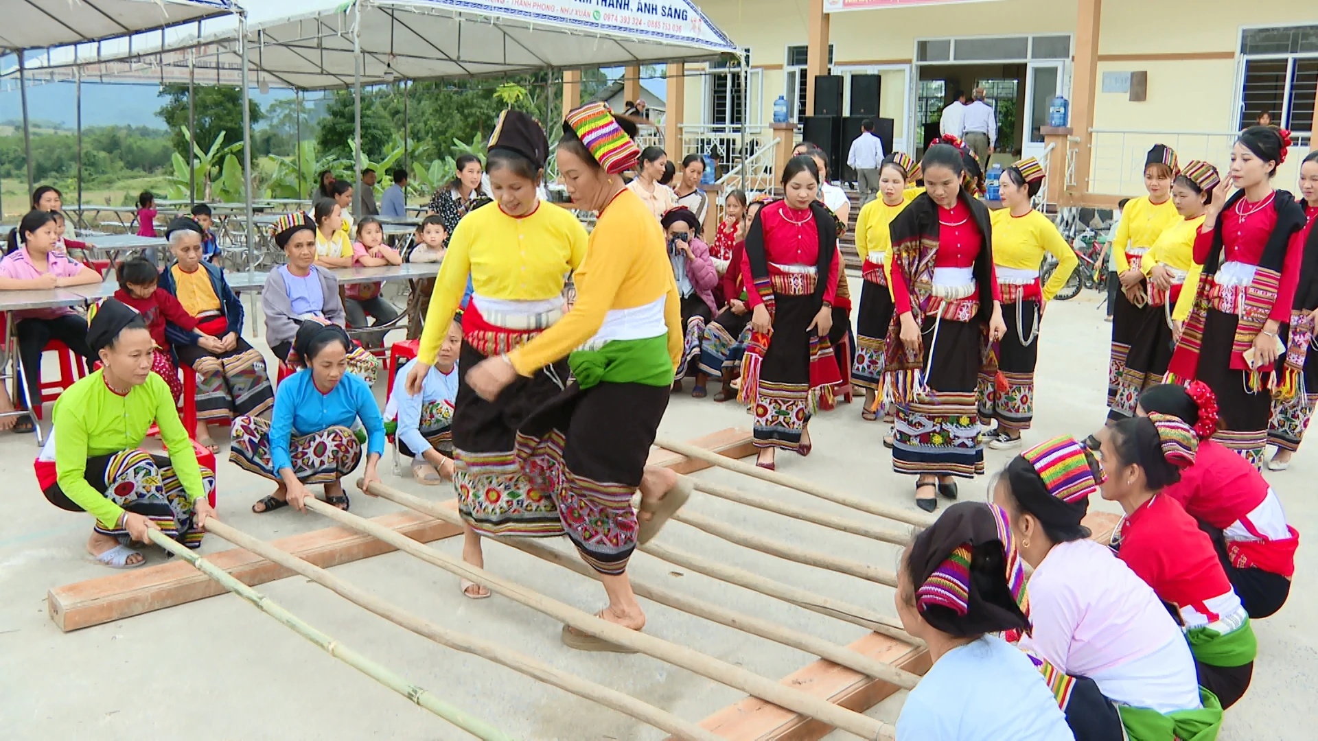 Luống gọi mùa vui