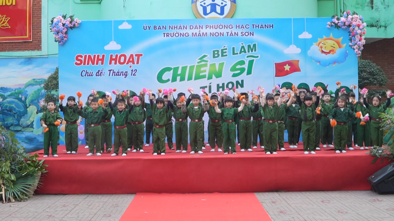 Cháu yêu chú bộ đội