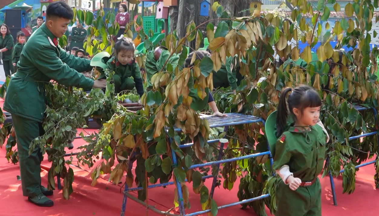 Cháu yêu chú bộ đội