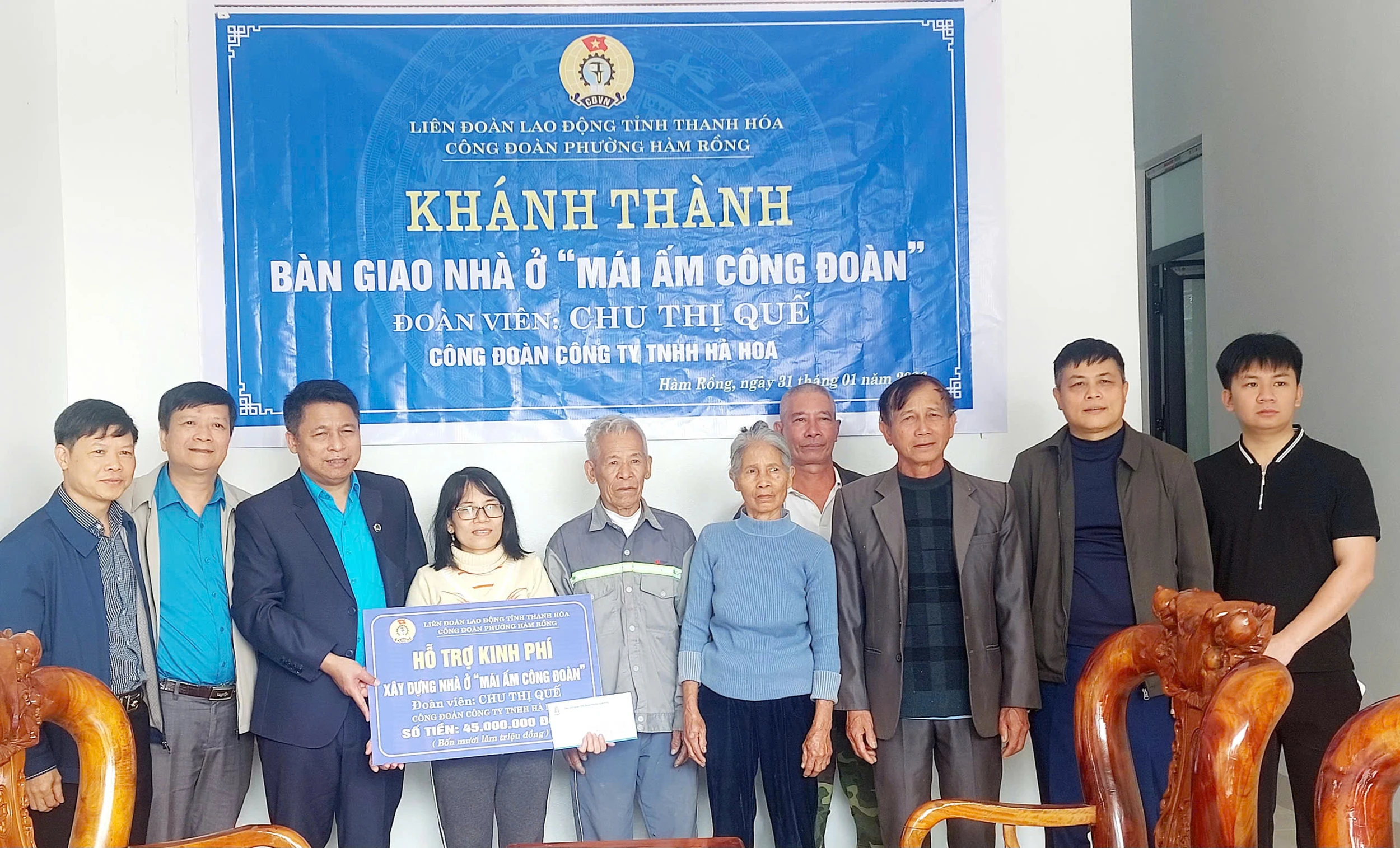 Công đoàn phường Hàm Rồng trao nhà “Mái ấm Công đoàn” cho hội viên khó khăn