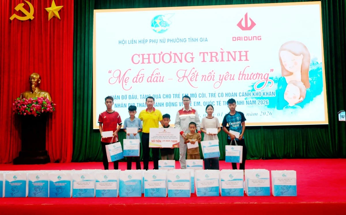 Thiết thực Chương trình “Mẹ đỡ đầu - Kết nối yêu thương” trên địa bàn phường Tĩnh Gia