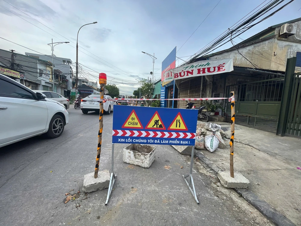 “Xin lỗi chúng tôi đã làm phiền bạn!”
