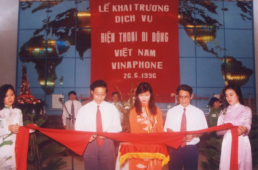 Ngày này năm xưa (26/6): Mạng di động thuần Việt đầu tiên - VinaPhone ra đời