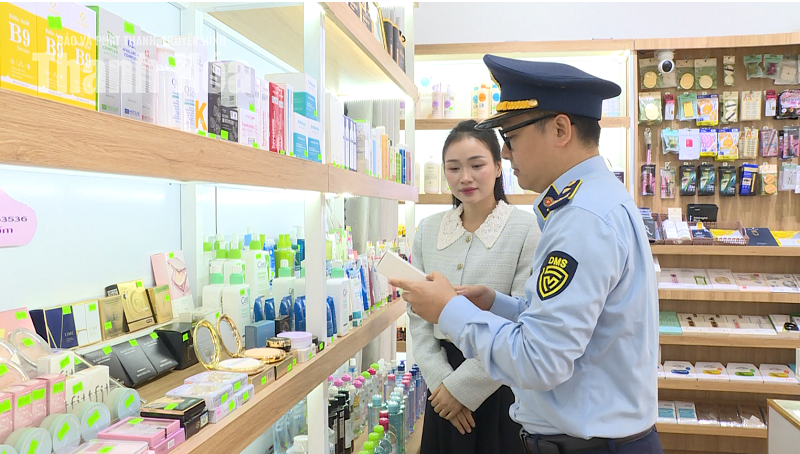 Đẩy mạnh thực hiện mô hình “Tuyến phố nói không với hàng giả”