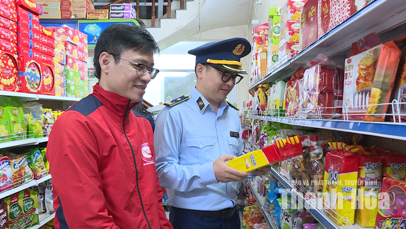Đẩy mạnh thực hiện mô hình “Tuyến phố nói không với hàng giả”